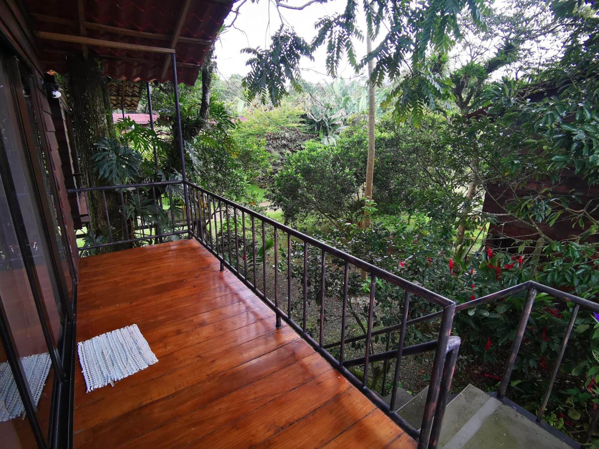 Las Cabanas Lodge